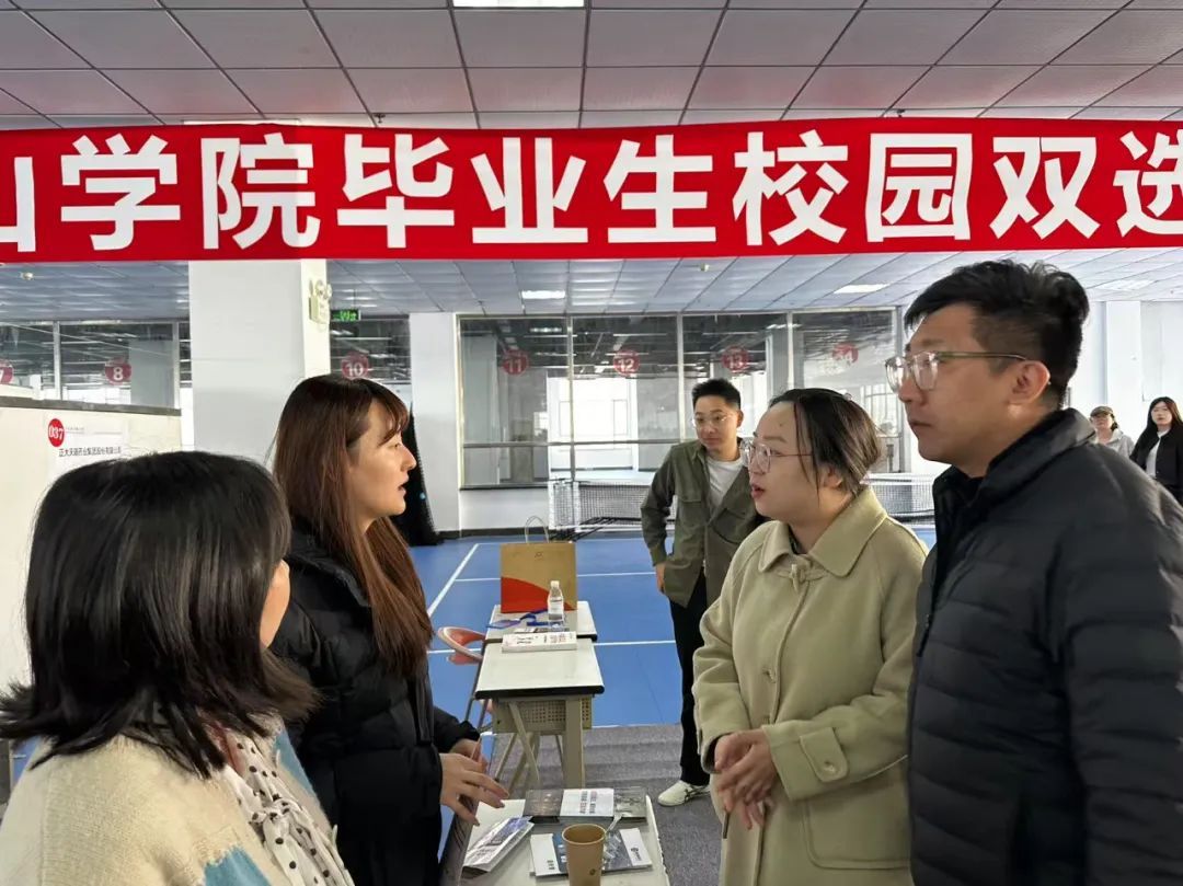 e6d7dcd0-00bd-4906-9c16-802b0a1206eb